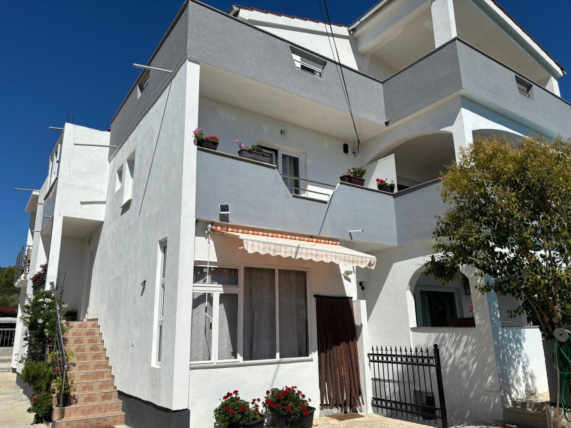 Apartments N&M Sukošan Kültér fotó