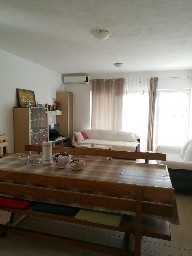 Apartments N&M Sukošan Kültér fotó