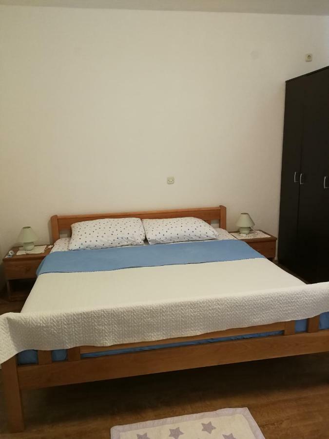 Apartments N&M Sukošan Kültér fotó