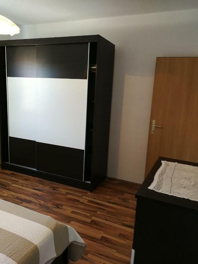 Apartments N&M Sukošan Kültér fotó